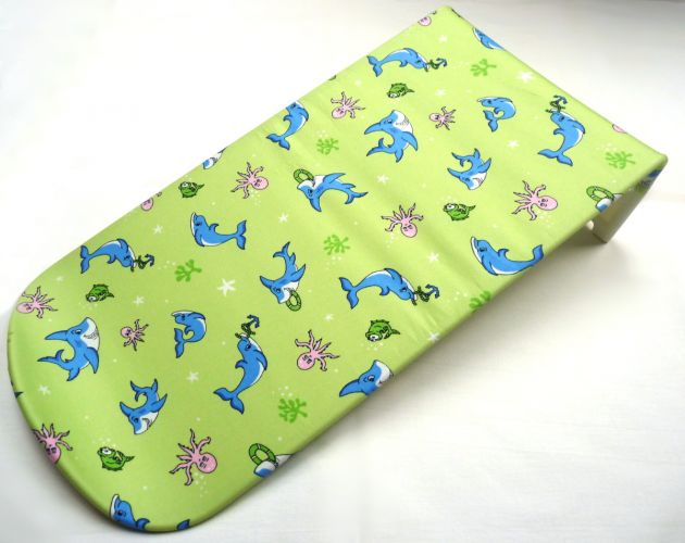 Lehátko do vany Péťa s bavlněným potahem Žralok zelený